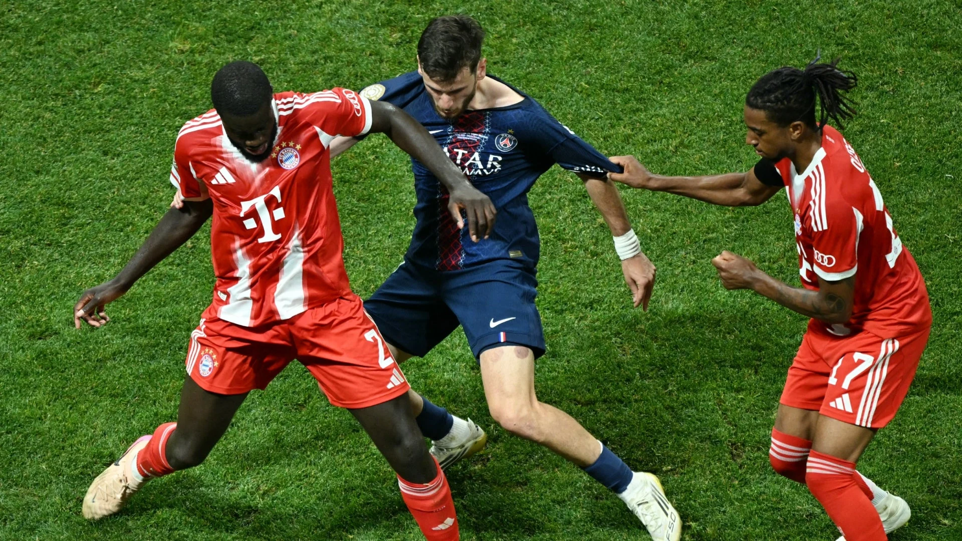 Hasil Semifinal Liga Champions 2026: PSG Mengalahkan Bayern 5-4, Atletico vs Arsenal Imbang 1-1