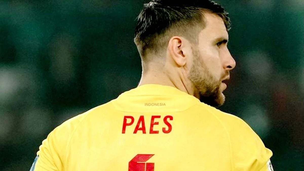 Maarten Paes Buktikan Kualitas: 4 Clean Sheet, Ajax Naik ke Posisi 4 setelah Kritik Pedas