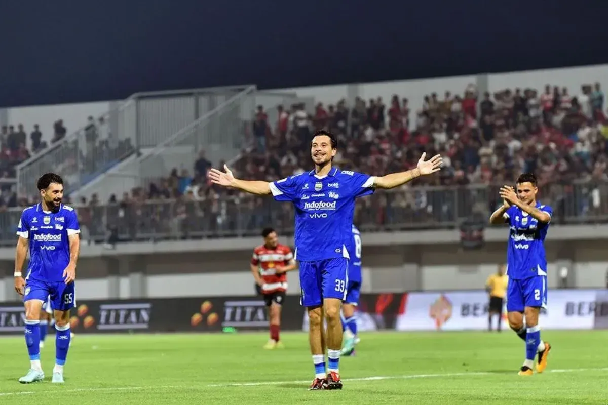 Prediksi Super League 2025/2026: Persib Bandung, Borneo FC, dan Persija Jakarta Beradu di Puncak!