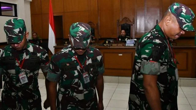 Oknum TNI Pecah Amuk di Warung Kemayoran: Video Viral Ungkap Protes Biaya QRIS