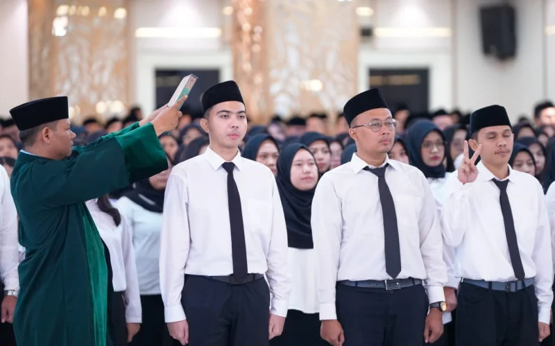 Pemulihan ASN Kemnaker: 976 ASN Dilantik, Yassierli Tegaskan Integritas dan Kekompakan