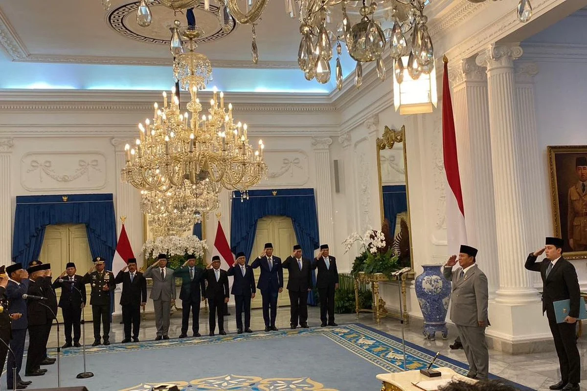Presiden Prabowo Terima Laporan Akhir Komisi Reformasi Polri